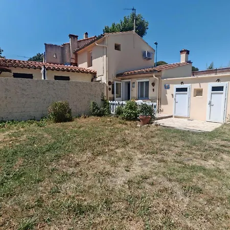 Charmante Maison De Village A Avec Jardin Et Climatisation - Fr-1-732-110 * أرجيليه- سور- مير